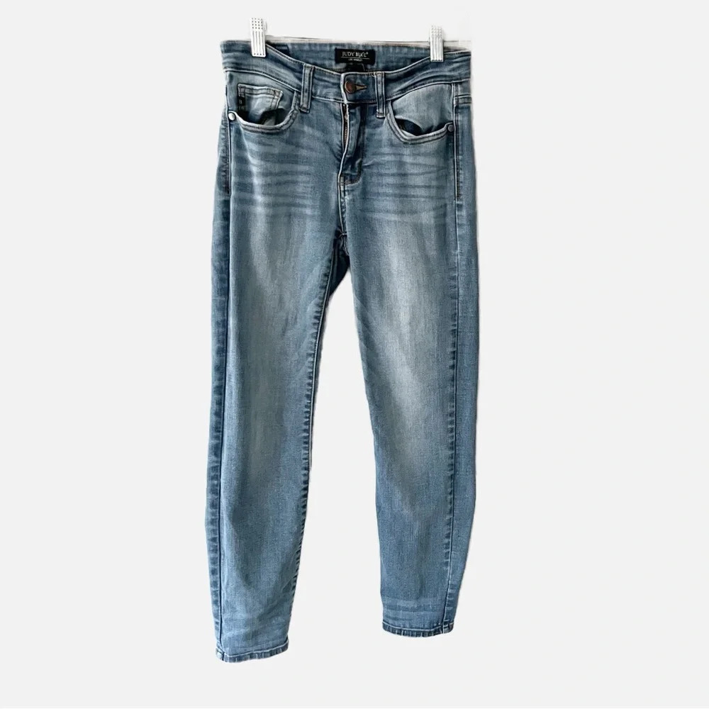 Judy Blue Mid-Rise Medium Wash Skinny Denim Jeans Style Women’s Size 3/26